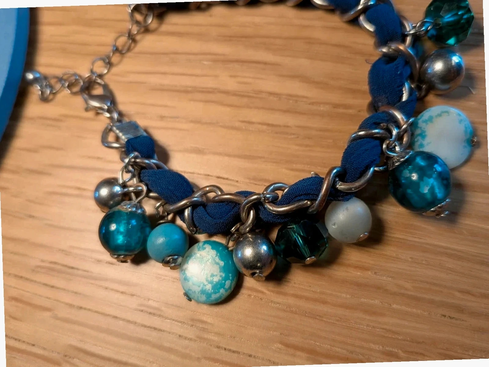 Pulseiras fantasia azuis diversas. – photo 3